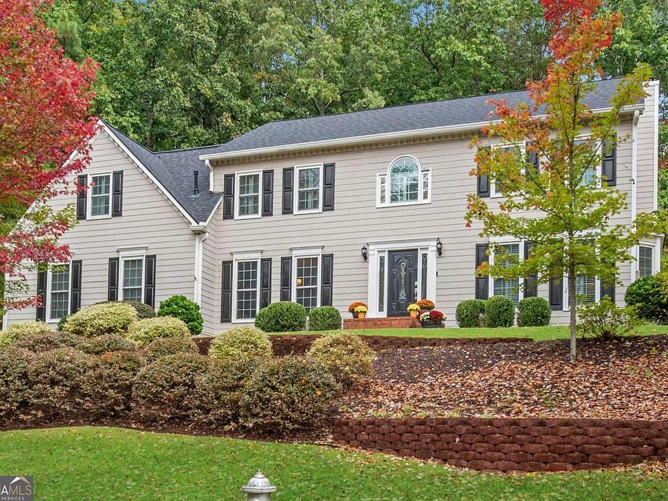 1st image of 691 Woodmont Dr