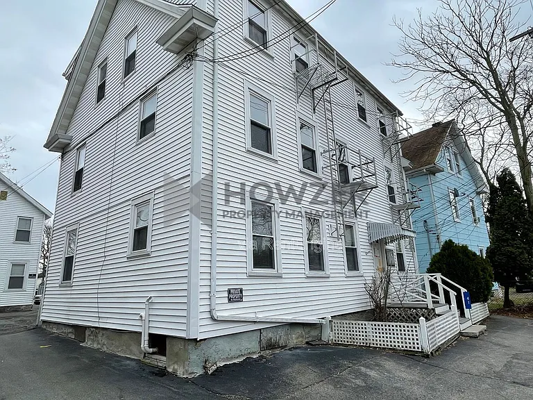 41 Park St #2L — Photo 11