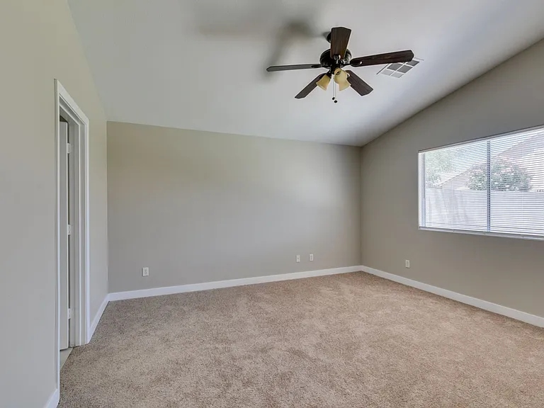 10342 Spider Rock Ave — Photo 16
