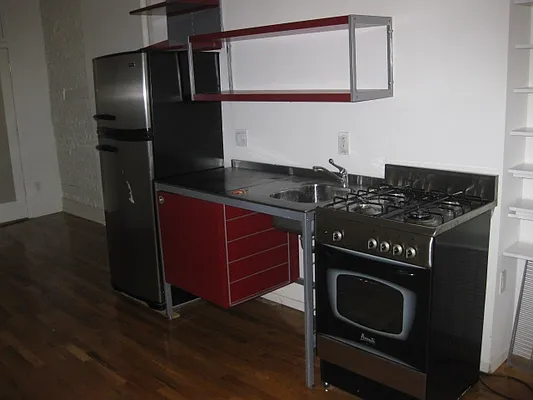 Rented by Skygroup Realty | media 13