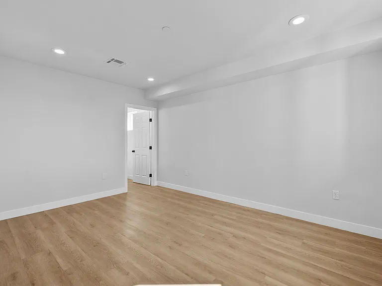 3223 Lanfranco St — Photo 8
