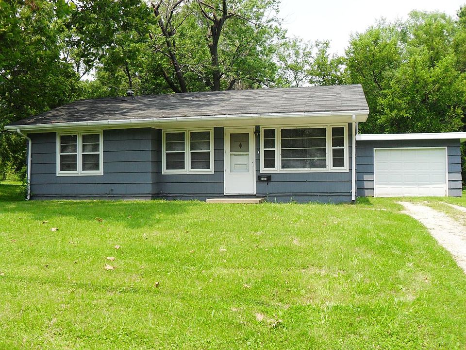 1st image of 2609 W Scenic Dr