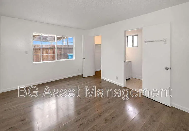 212 Westwood St — Photo 17