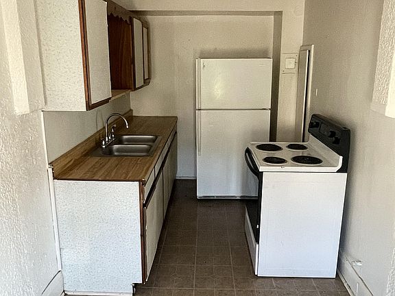 3rd image of 403 N 4th St #11