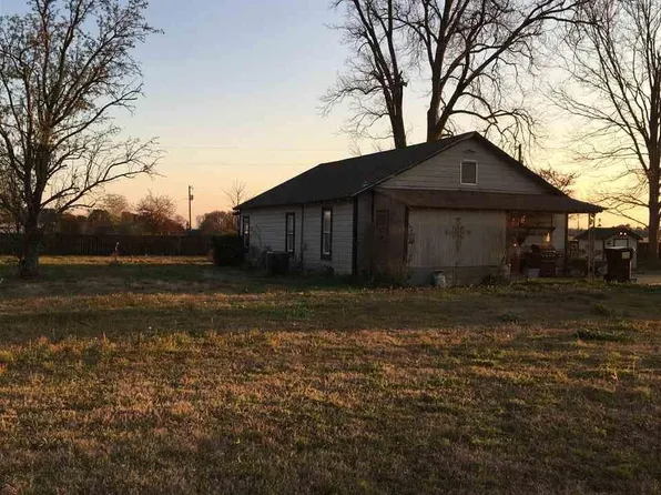 1706 D Plummer Rd, Lonoke, AR 72086