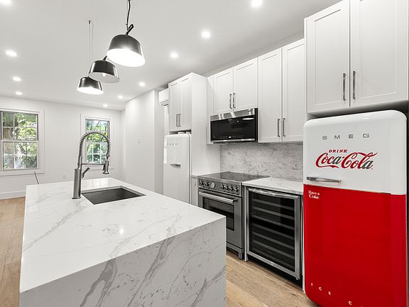 3rd image of 119 W 10th St #1