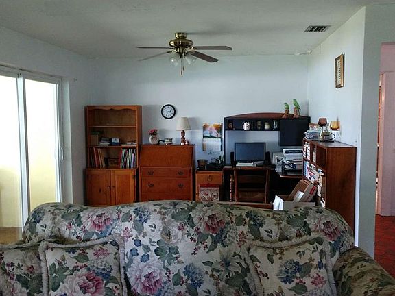 5th image of 102 Karola Dr