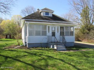 5927 W 1st St, Ludington, MI 49431