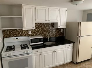 47 W Barrett Ave, Madison Heights, MI 48071