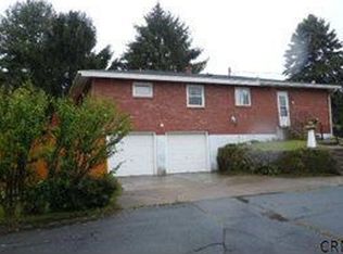 26 Hendrick Ave, Menands, NY 12204