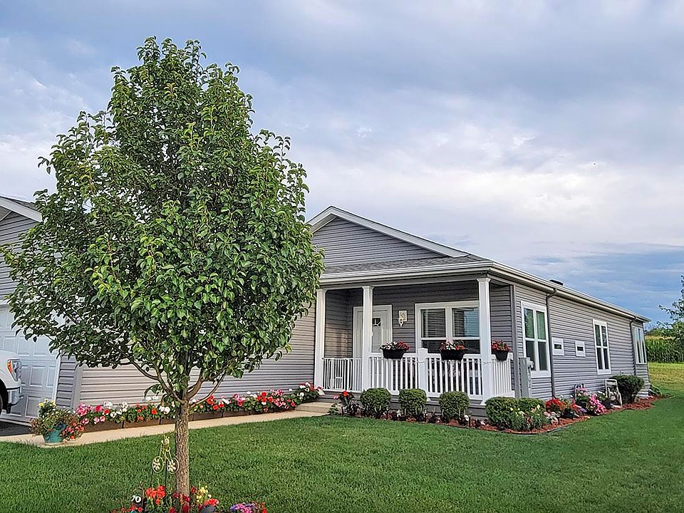 1st image of 1495 Equestrian Dr Lot 1154
