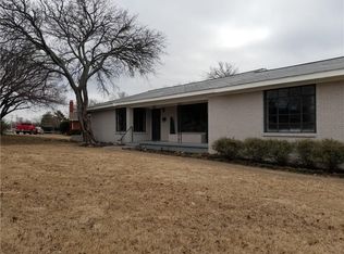 7066 Glen Hills Rd, Richland Hills, TX 76118