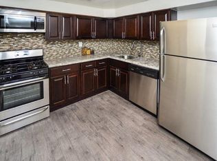 Montgomery Woods Townhomes, Harleysville, PA 19438