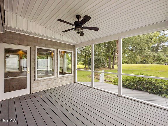 4th image of 102 Trevino Lane