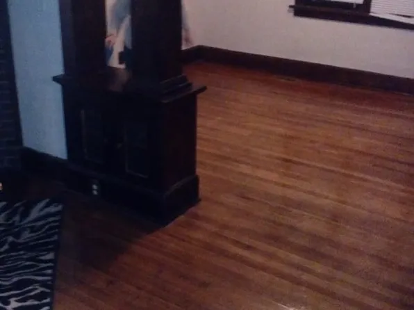 1333 Elm St, Rockford, IL 61102