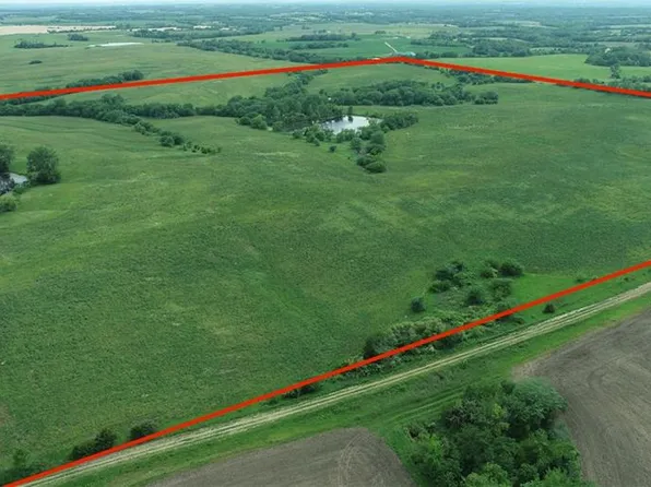 327th St, Albany, MO 64402