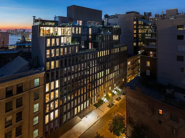 15 Renwick St #404, New York, NY 10013