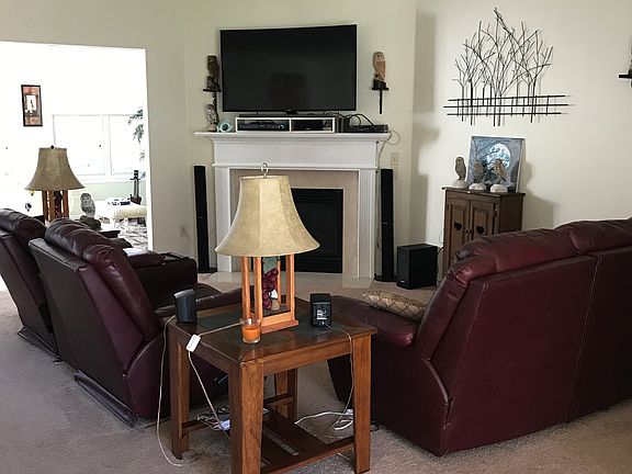 2nd image of 3377 Heron Ct