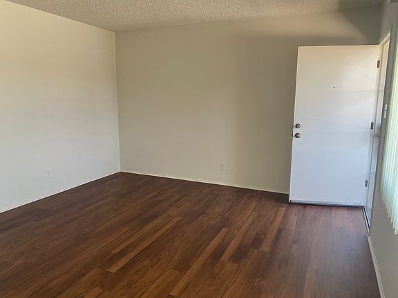 5th image of 10213 1/2 Monterey St