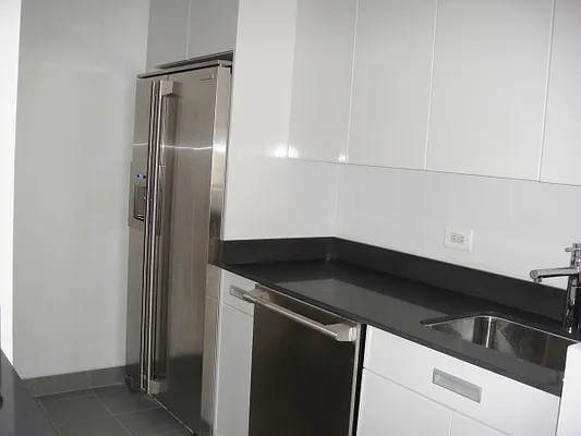 Rented by Citi Habitats | media 29