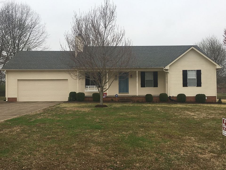 1st image of 17 Clement Dr