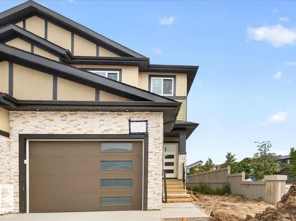 3902 40th Ave, Beaumont, AB T4X 3B5