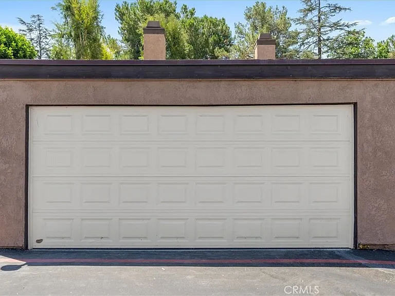 162 Tamarisk St — Photo 28