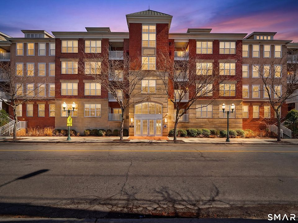 1st image of 25 Adams Avenue #405