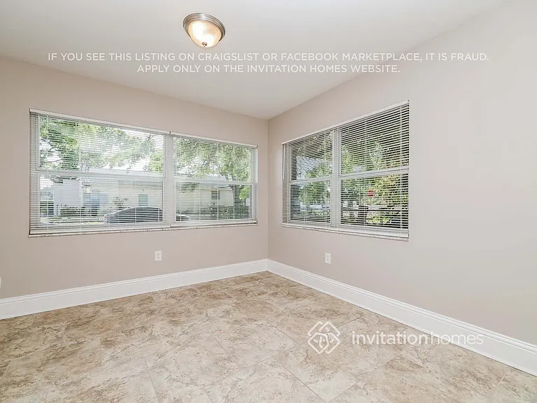 3704 N Clearfield Ave — Photo 11