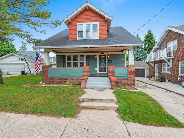 1212 Madison St, Manitowoc, WI 54220