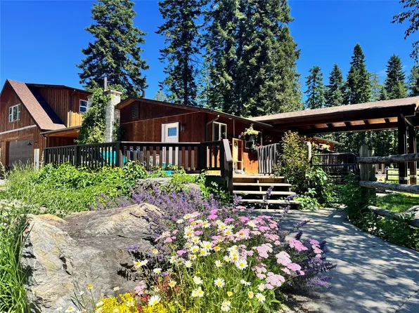 253/257/259 Aero Ln, Bigfork, MT 59911