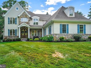 100 Grey Dove Dr, Chadds Ford, PA 19317
