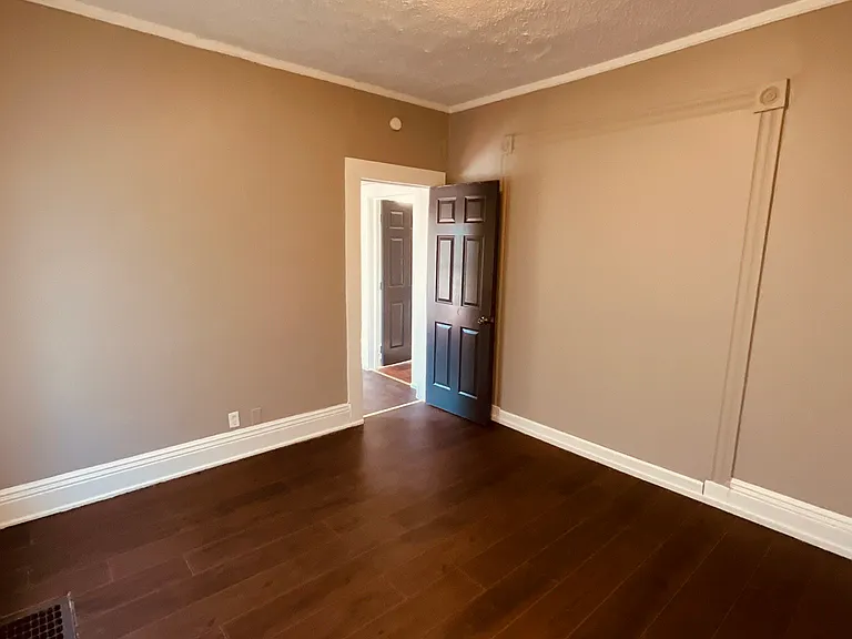 152 Frost Ave #1 — Photo 18