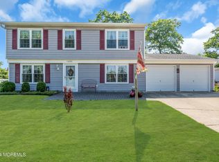 1092 Kells Ct, Toms River, NJ 08753
