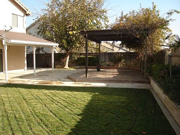 Beautifully Landscaped Backyard