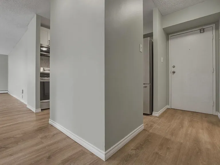3755 Bartlett Ct #302 — Photo 13