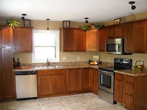 4th image of 4707 Denese Dr