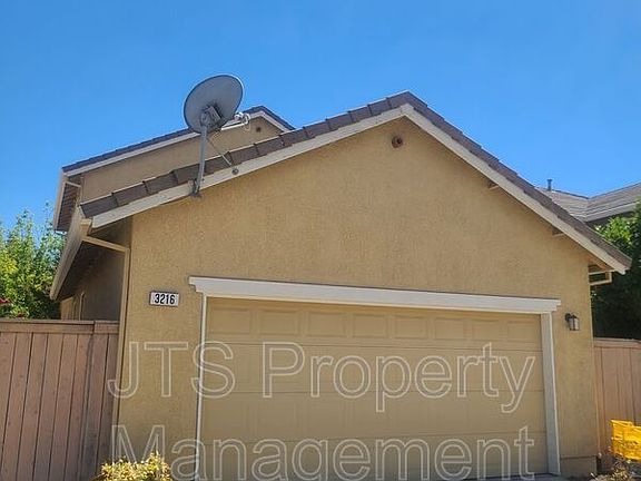 2nd image of 3216 Prospect Park Dr