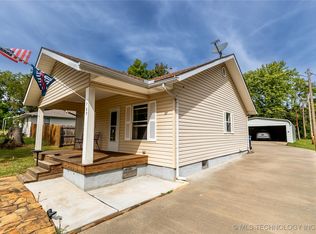709 W Delaware St, Cleveland, OK 74020