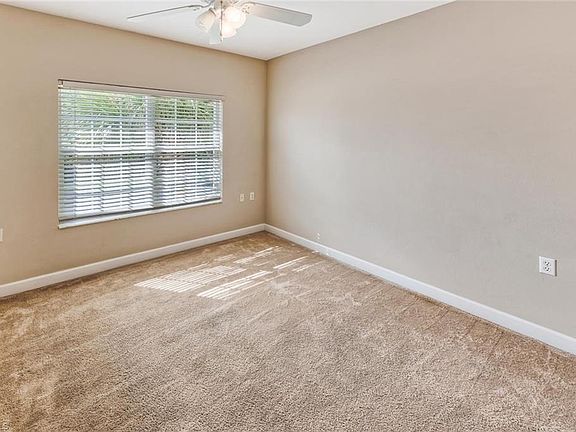 4th image of 3019 Horizon Ln Unit 2602