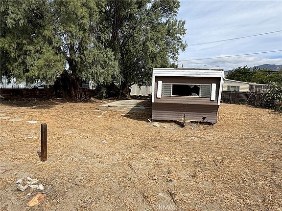 2nd image of 52160 Date Ave