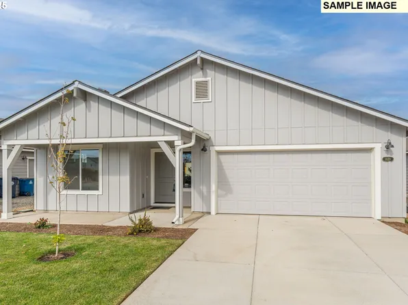 898 E Kinsley Ave, Hermiston, OR 97838