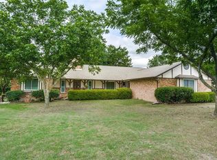 701 Little Creek Trl, Red Oak, TX 75154