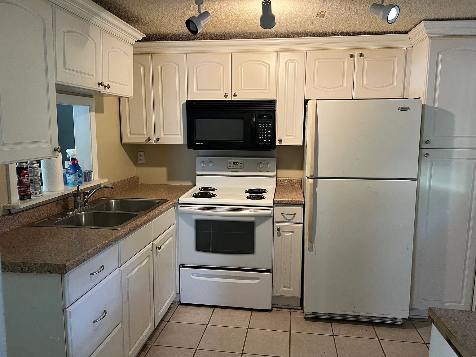 58 E Long St — Photo 4