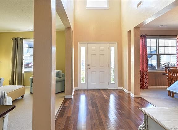 5th image of 48 Woodfern Rd