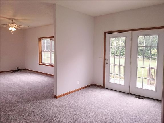 5th image of 12741 Echo Ln
