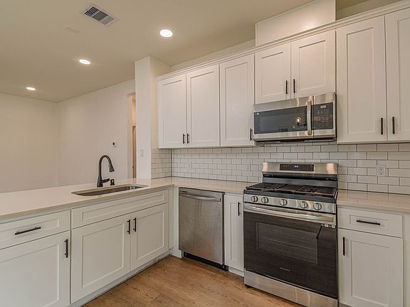 5th image of 16571 Oasis Glade Dr