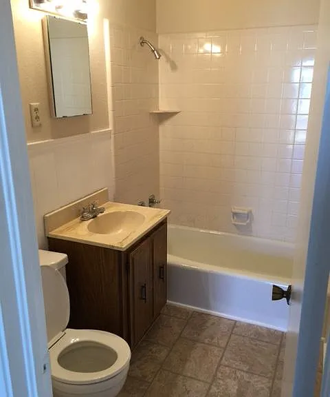 621 Rancho Dr — Photo 9