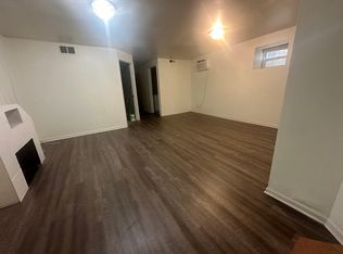 4422 S Saint Lawrence Ave #B, Chicago, IL 60653