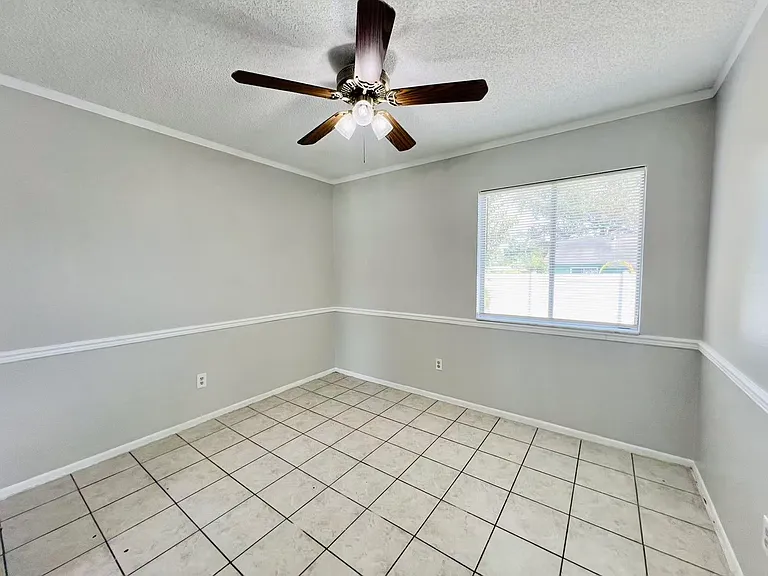152 Summerset Dr — Photo 13